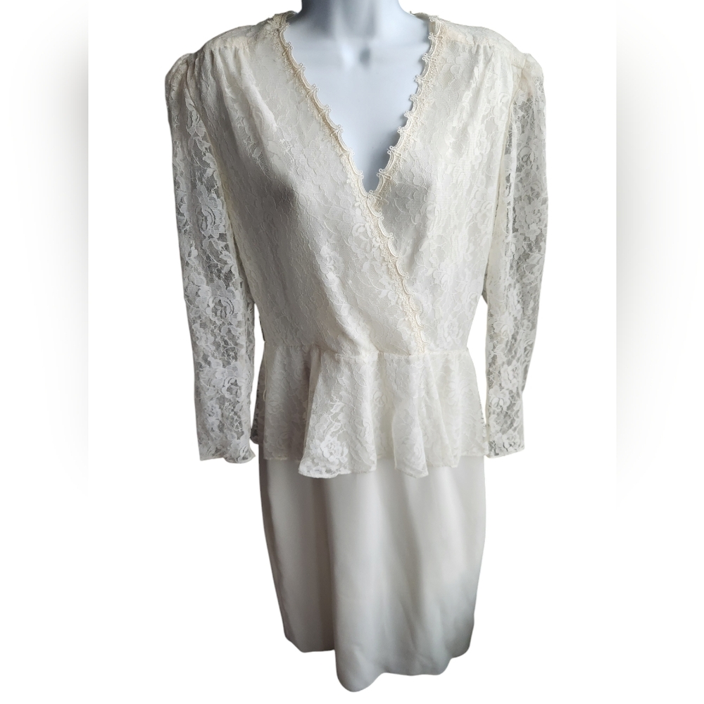Vintage Patra Off White Lace Dress Wedding Size 12